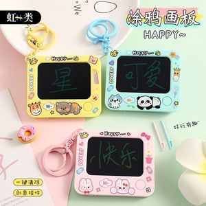 Vente en gros Mini PVC Anime Platine Jeu Porte-clés Nouveauté Prix Jouet pour Enfants Arcade Hamster Palm Tableau D'écriture <span class=keywords><strong>Projecteur</strong></span> Plastique - Product Image 2