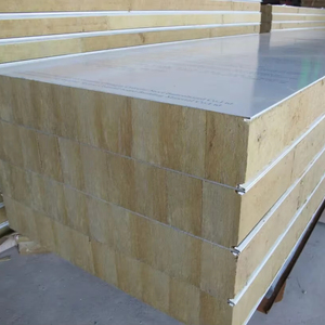 Panel Metálico Reflectante del Calor para Aislamiento Exterior de Villas Modulares en el Medio Oriente, Diseño Moderno para Aplicaciones en Almacenes y Cámaras Frigoríficas - Product Image 1
