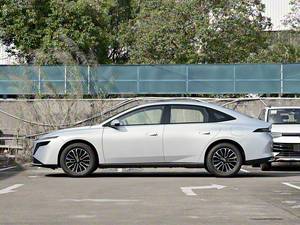 Nuova Uscita 2026 <span class=keywords><strong>Nissan</strong></span> N6 180Max Ibrida Plug-in, Auto Elettrica di Lusso a 5 Posti ad Alta Efficienza e Vendita Rapida - Product Image 2