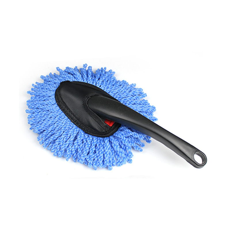 Pantoufles en cire bleue