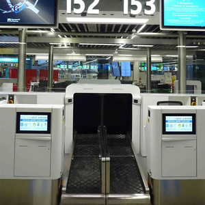 Coperture Personalizzate di Alta Qualità in Corian Bianco per Banchi Self-Service di Deposito Bagagli per Aeroporti - Product Image 3