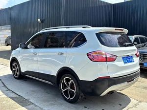 <span class=keywords><strong>SWM</strong></span> X7 2017 1.5T 6AT, SUV de 7 Plazas, Fabricado en China, Auto Nuevo y Usado, <span class=keywords><strong>Precio</strong></span> Accesible, Eficiente en Combustible 9.1L/100km, Viajes Familiares - Product Image 4