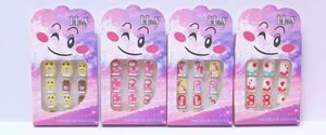 Paquete de Regalo de <span class=keywords><strong>Uñas</strong></span> Postizas <span class=keywords><strong>para</strong></span> <span class=keywords><strong>Niñas</strong></span>, <span class=keywords><strong>Uñas</strong></span> Artificiales Infantiles, <span class=keywords><strong>Pegamento</strong></span> con Diseño de Almendra Francesa <span class=keywords><strong>para</strong></span> <span class=keywords><strong>Niñas</strong></span> Pequeñas - Product Image 6