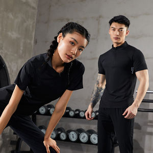 T-shirt sportiva unisex a mezza zip a manica corta in maglia stampata a trasferimento termico, in poliestere ed elastan 220g, ad asciugatura rapida, ideale per palestra e corsa - Product Image 3