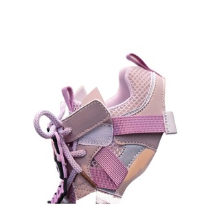 Sandalias de malla para niñas Kurai, transpirables, antideslizantes, planas, con tiras, para la playa, estilo veraniego para estudiantes - Product Image 5