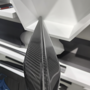 Tubos de Fibra de Carbono de Alta Resistencia y Precisión para Cañones de Armas de Pesca Submarina - Ligeros, Grosor y Colores Personalizables - Product Image 1