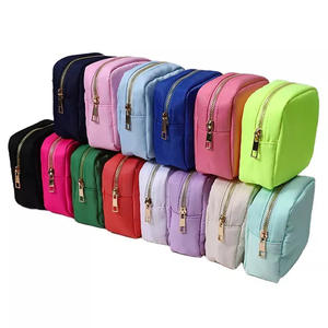 Bolsa de cosméticos de moda con logotipo personalizado, bonita bolsa de cosméticos impermeable para <span class=keywords><strong>mujer</strong></span>, herramientas de maquillaje, bolsas, estuches - Product Image 2