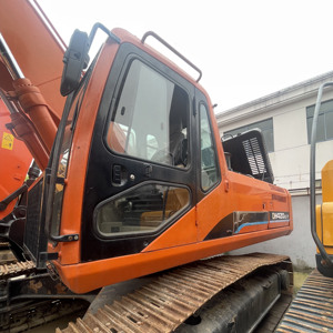 Excavadora Usada DOOSAN DH420LC-7, Excavadora Hidráulica de Orugas de 42 Toneladas, Maquinaria para Minería y Construcción - Product Image 5