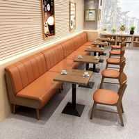Tables et chaises de restaurant d'usine, table basse commerciale avec chaises, présentoir en bois massif, canapé et chaises de restaurant