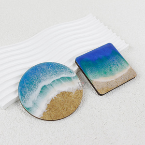 Artisanat en résine époxy Océanique avec créatures marines et <span class=keywords><strong>tortue</strong></span>, pièces uniques en résine et bois, parfait pour la décoration intérieure et comme cadeau <span class=keywords><strong>de</strong></span> Noël - Product Image 1