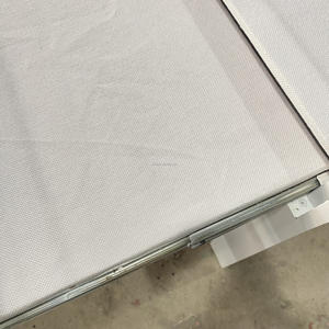 Weiße Minimalistische Schmuck-Vitrine Theke Gehärtetes Glas Vitrine für Kleine Accessoires & Boutique-Waren - Product Image 5