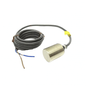 ไดรเวอร์เซิร์ฟเวอร์อุปกรณ์ควบคุม PLC E2E-X10D1-N สีทองสินค้าใหม่ - Product Image 1