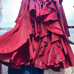 Bettergirl 2025 outono inverno novo nicho plissado onda irregular lótus folha borda comprimento vestido - Product Image 6