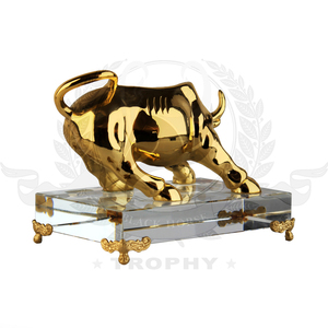 Figurine de taureau doré Porte-bonheur Cadeau souvenir - Product Image 5