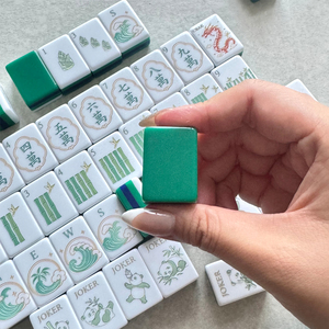 Juego <span class=keywords><strong>de</strong></span> Mahjong Americano Verde con Patrón <span class=keywords><strong>de</strong></span> Bambú, 160 Fichas Incluidas, Tablero, Regla y Mate para Fiestas y Noches <span class=keywords><strong>de</strong></span> Juego en Familia - Product Image 4