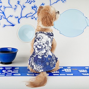 Venta al por mayor <span class=keywords><strong>de</strong></span> lujo <span class=keywords><strong>de</strong></span> poliéster impreso ropa para mascotas Chinoiserie Classics Año Nuevo Tang Suit para <span class=keywords><strong>perros</strong></span> clásico perro accesorio vestido - Product Image 3