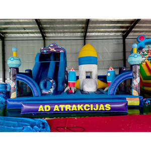 <span class=keywords><strong>Parc</strong></span> gonflable Cosmic Expedition avec deux structures de fusées et toboggan sur le thème des étoiles pour les centres de divertissement intérieurs - Product Image 3