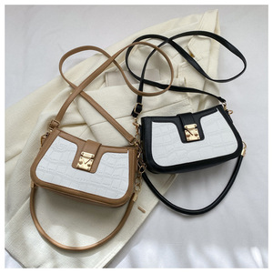 VENTA CALIENTE Bolso de mujer cruzado de moda Bolso de axila de un hombro Bolso cuadrado pequeño. Z0089 - Product Image 3
