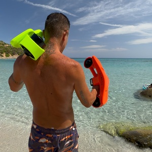 Scooter submarino eléctrico de 600W con doble motor, equipo de buceo, scooter acuático para piscina, regalos. - Product Image 1