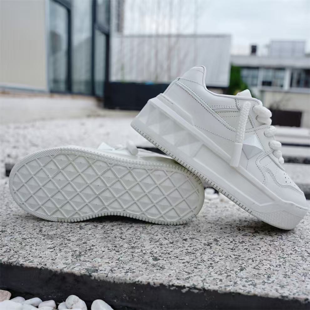 dunk black white outfit