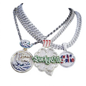 Pendentif de luxe en or 14 carats avec logo lettre, entièrement serti de moissanite VVS de laboratoire de haute qualité, certifiée, taille brillant, pour fêtes hip-hop - Product Image 1
