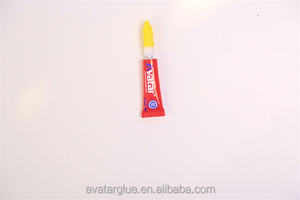 Paquete de 12 Unidades de Pegamento de Cianoacrilato Líquido Transparente en una Sola <span class=keywords><strong>Tarjeta</strong></span>, Fácil de Usar para Vidrio y Metal - Product Image 5