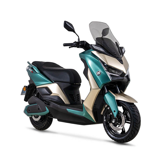 Maxi Style Electric Scooter High Speed 3000W Adult E-Motorcycle with Windshield Long Range