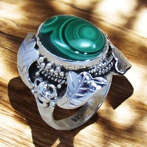 Pur 925 Sterling Silver Oval Cut Bezel Setting Malachite Gemstone Designer Ring Wholesale 925 Silver Fine Jewelry Gift For Her - Product Image 1
