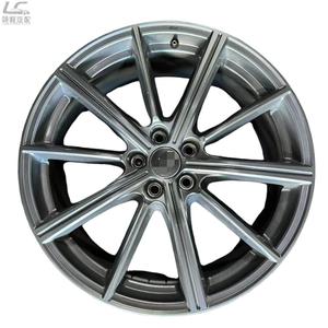 Jante en alliage d'<span class=keywords><strong>origine</strong></span> usagée de <span class=keywords><strong>20</strong></span> <span class=keywords><strong>pouces</strong></span> pour <span class=keywords><strong>Audi</strong></span> <span class=keywords><strong>Q5</strong></span>, compatible avec A4 A6 A8 Q7 Q8, moyeu de roue OEM d'usine 5x112 - Product Image 1