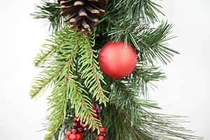 Vente chaude Pvc Vert Guirlande De Noël Décoration De Fête À La Maison Pe Guirlande Artificielle - Product Image 5