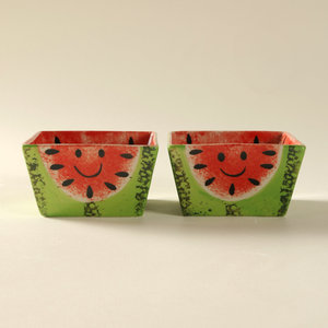 Bol carré en céramique avec motif de pastèque souriante, vaisselle pour enfants pour les collations et les repas - Product Image 2