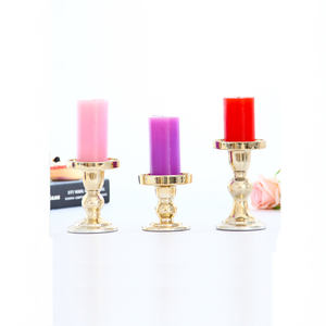 Piccolo oro balaustra stelo uragano supporto di candela di vetro - Product Image 4