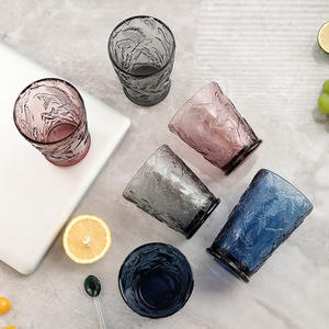 Nuevo diseño estilo <span class=keywords><strong>caballito</strong></span> <span class=keywords><strong>de</strong></span> <span class=keywords><strong>mar</strong></span> en relieve color azul jugo leche Agua Highball vidrio vasos para beber taza Jugo vaso para beber - Product Image 2