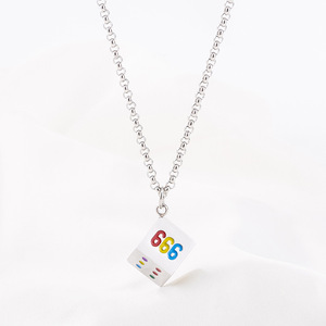 Collar de dados de acero inoxidable con números coloridos y colgante de cara sonriente para regalo - Product Image 3