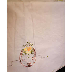 Mantel de Jacquard de Algodón con Bordado Colorido y 12 Servilletas, Mantel Rectangular de Tela No Tejida de Marca para Hoteles - Product Image 1