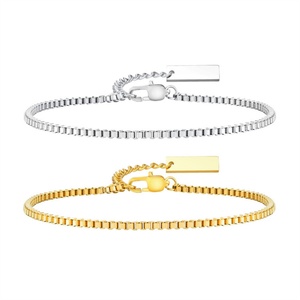 Joyería Minimalista, Brazalete de Acero Inoxidable para Hombre, Popular Brazalete de Cadena Cuadrada Chapado en Oro - Product Image 1