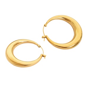 Boucles d'oreilles créoles personnalisées en acier inoxydable plaqué or 18 carats, anti-ternissement, étanches, pour femmes, vente en gros - Product Image 1