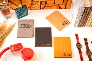 Couverture de passeport en cuir PU Laserable vierge cadeau d'anniversaire de voyage personnalisé porte-étiquette de bagage en cuir végétalien - Product Image 3