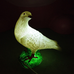 Luminoso <span class=keywords><strong>Dove</strong></span> Motif Light Resina Fibra de vidrio Reforzado Plástico Adornos de dibujos animados Artesanía Decoración Patio Lámpara de césped - Product Image 1