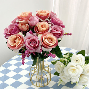 ช่อกุหลาบเทียมทำจากผ้าไหมดอกไม้มัดสำหรับตกแต่งสำนักงานงานแต่งงาน - Product Image 2