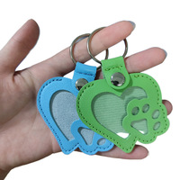 Nouveau design porte-clés commémoratif pour poils d'animaux, mignon porte-clés pour chats et chiens avec sac de rangement portable pour poils d'animaux
