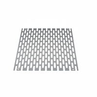 Tôle d'aluminium perforée à fentes oblongues, finition naturelle argentée, pour grille de ventilation, écran de façade, plafond 1060 1-3mm