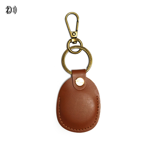 Cao Cấp Keyfob Nổi Tùy Chỉnh Keychain Bền Không Thấm Nước 13.56Mhz NFC <span class=keywords><strong>Key</strong></span> <span class=keywords><strong>Tag</strong></span> Da Keyfob Mặc NFC <span class=keywords><strong>RFID</strong></span> Keyfob - Product Image 5
