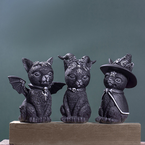 Fabricantes personalizados Halloween gato negro adorno brujas sombrero figuritas de animales de colores estatua de resina polivinílica - Product Image 1