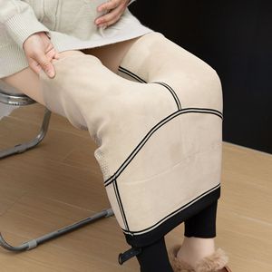 Leggings d'hiver pour femmes enceintes de grande taille avec pantalon requin en polaire épaisse Pantalon de maternité <span class=keywords><strong>chaud</strong></span> en polaire d'agneau - Product Image 3