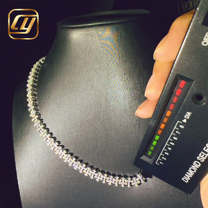 สร้อยคอแบบ Cuban Link ฮิปฮอป ชุบเงินแท้ 925 ประดับเพชร Moissanite 8.5 มม. คุณภาพ VVS ผ่านการทดสอบเพชร เหมาะสำหรับเครื่องประดับฮิปฮอป - Product Image 5