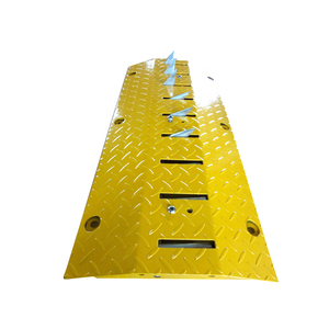 Barriera Manuale Monodirezionale con Punte in Ferro per Abbattimento Pneumatici - Product Image 1