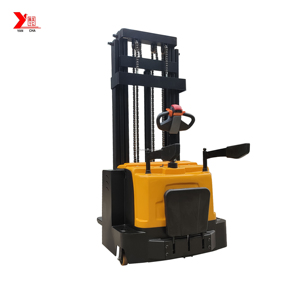 Chariot élévateur à conducteur debout YANCHA <span class=keywords><strong>2</strong></span> tonnes, transpalette électrique complet, gerbeur hydraulique avec déplaceur latéral, 3 kW 24 V, roues PU/Nylon, propulsion arrière - Product Image 2