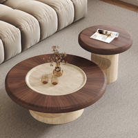 Table basse ronde en bois brun de style mid-century pour salon et salle de séjour