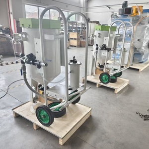 Pot de sablage mobile robuste de 200 L avec poignée de sécurité pour la lutte contre la corrosion dans les chantiers navals et les bassins de séchage - Product Image 4